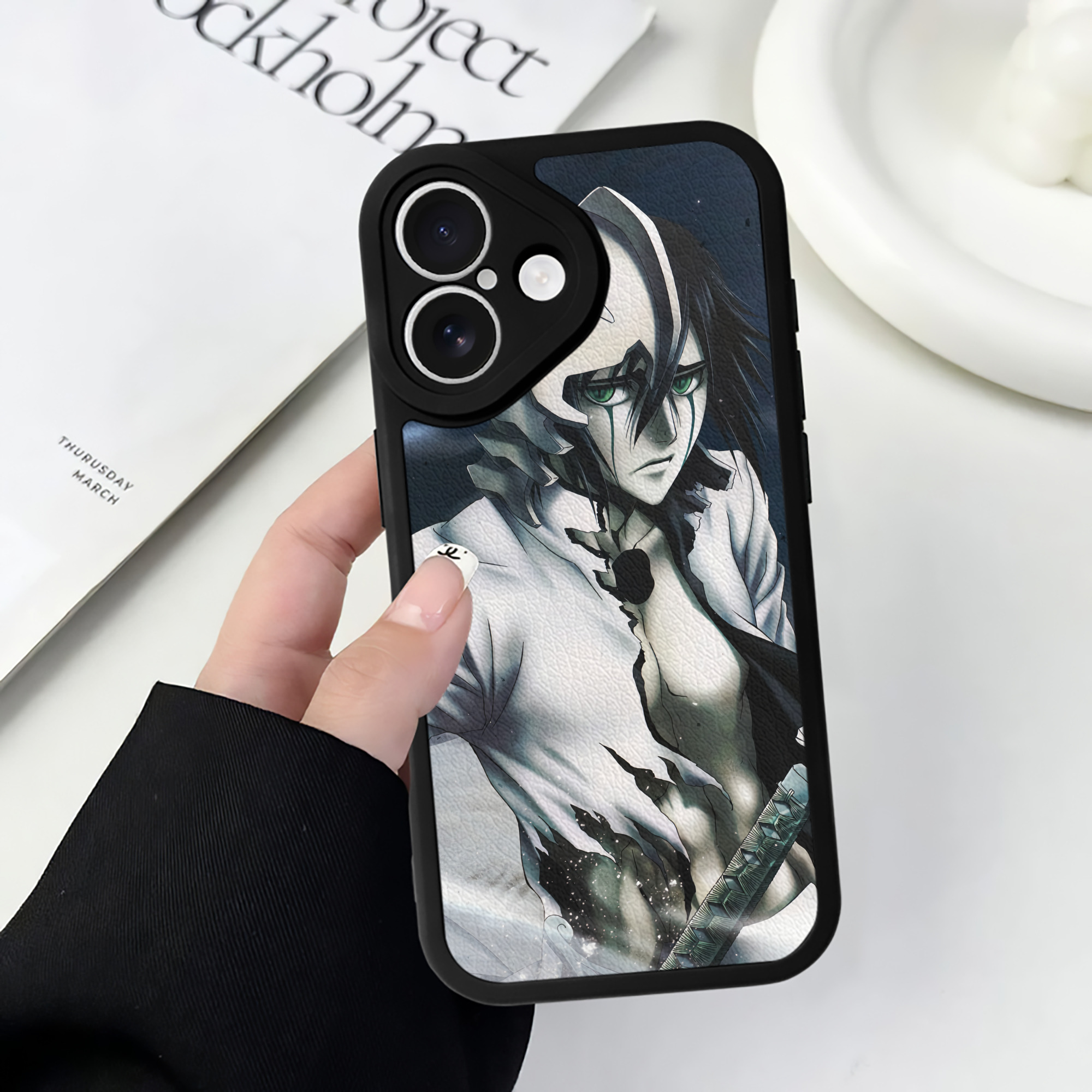 （画像用） ブリーチ BLEACH 【iPhone 16シリーズ対応】シリコンスマホケース（レザー調） 材質：シリコン